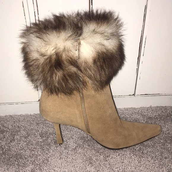 Fur cuff booties Stuart Weitzman - Picture 4 of 8